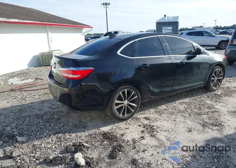 2017 Buick Verano Sport Touring z USA, uszkodzony, nr VIN 1G4PR5SK2H4104991